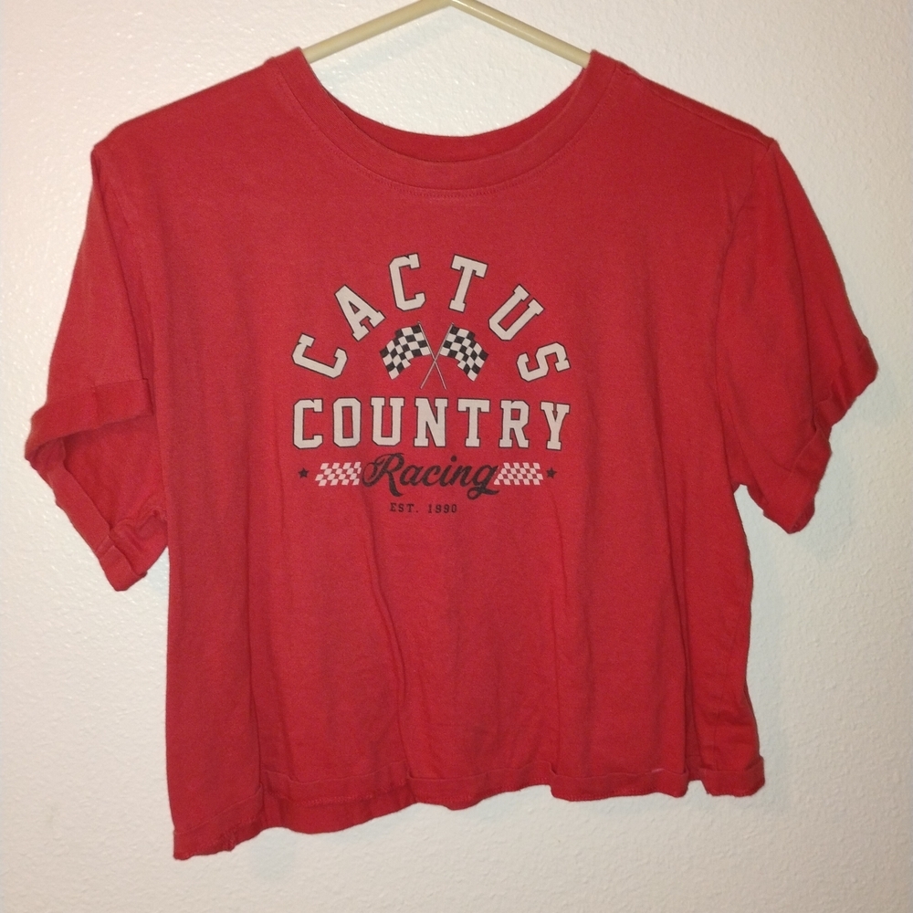Vibe N' Red Graphic Tee